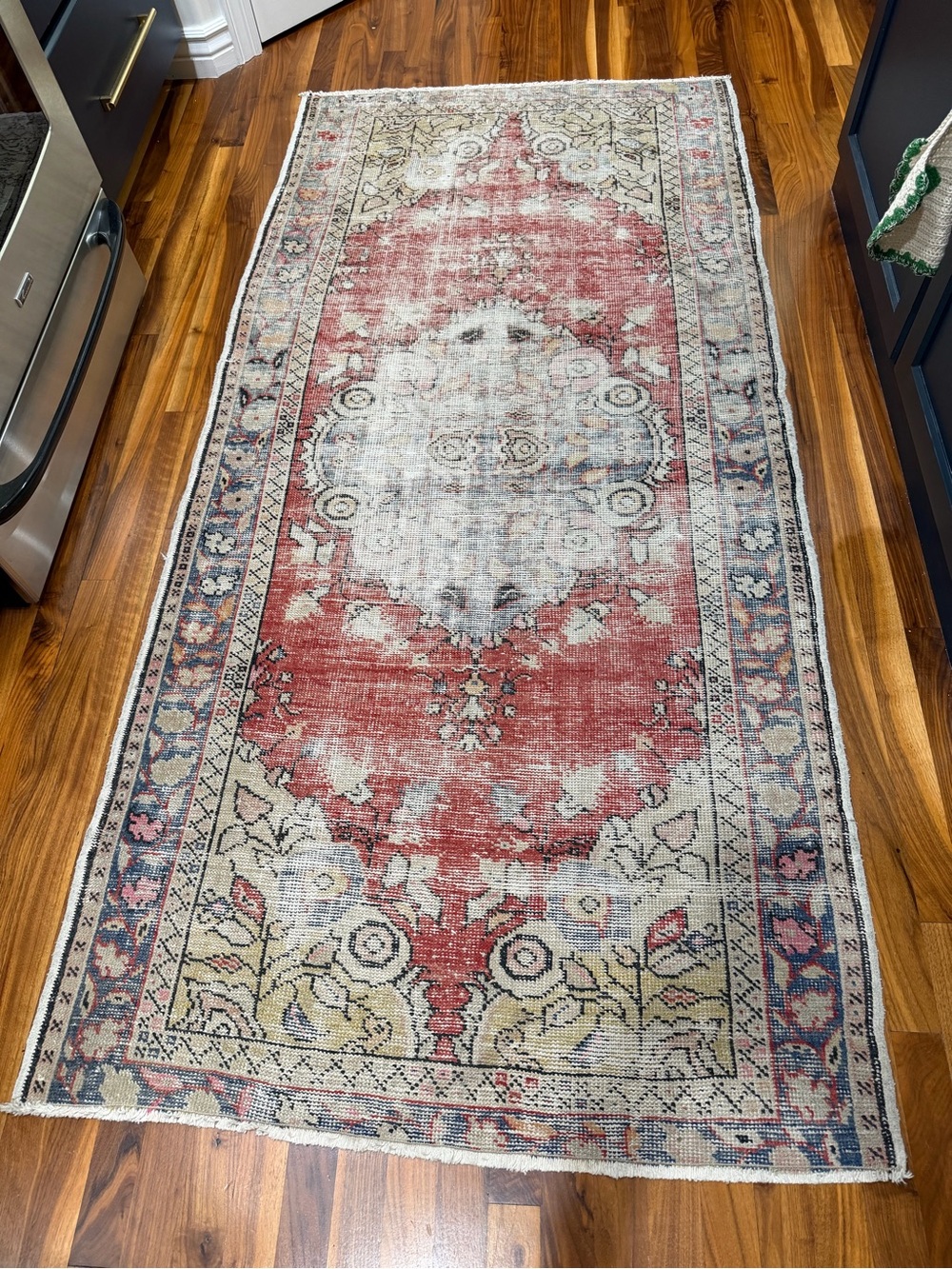 Vintage Turkish Rug 🩵